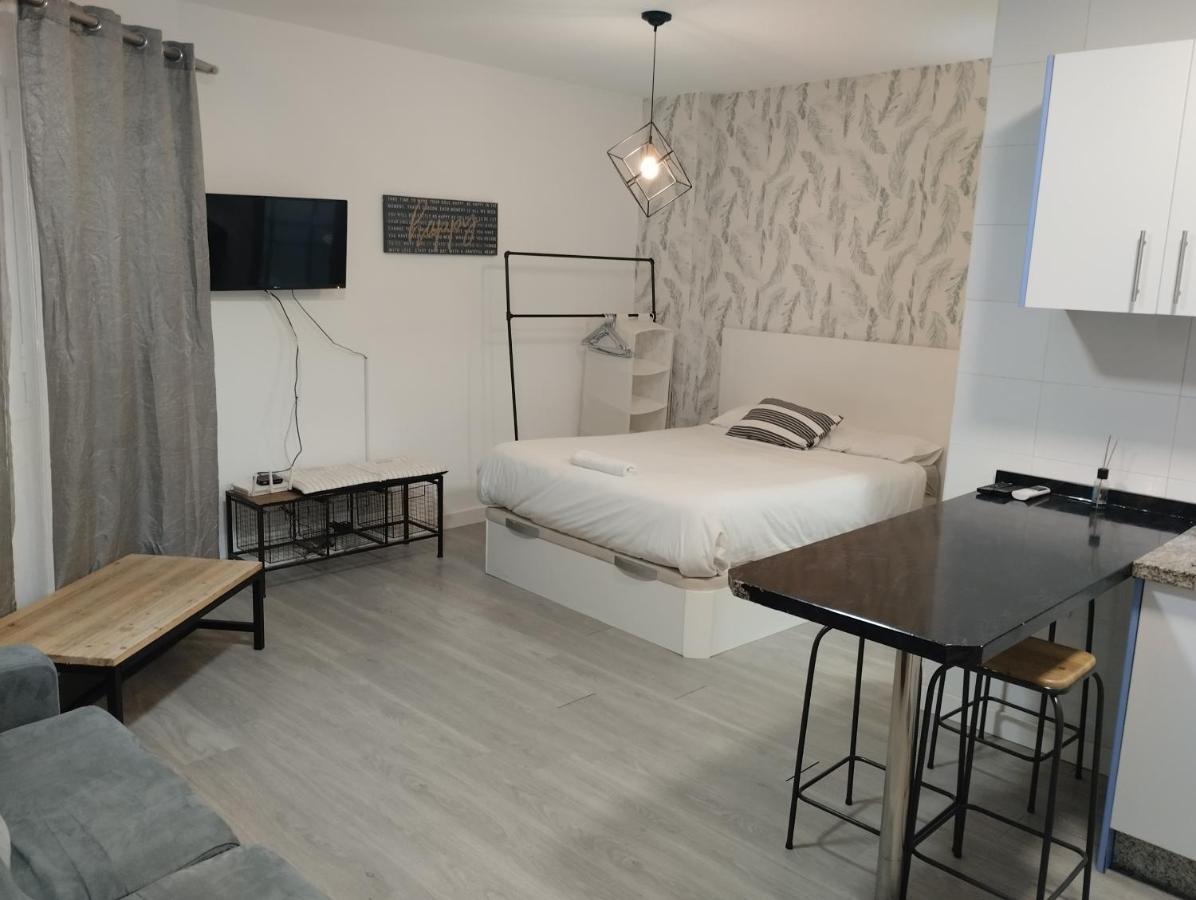 Malaga Centre Studio & Parking Экстерьер фото